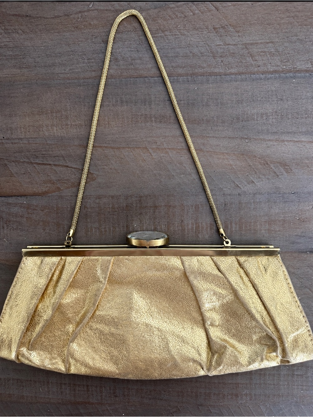 Vintage Daisy Fuentes Gold Metallic Ruched Evening Clutch Bag